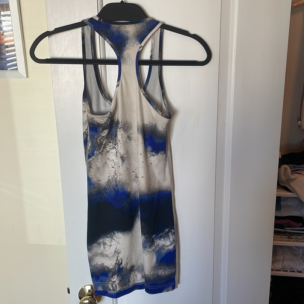 Lululemon tunic length Racerback Tank size 6 - Picture 4 of 4